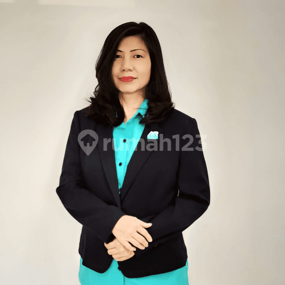 Leny MR Realty | Agen Properti MR Realty