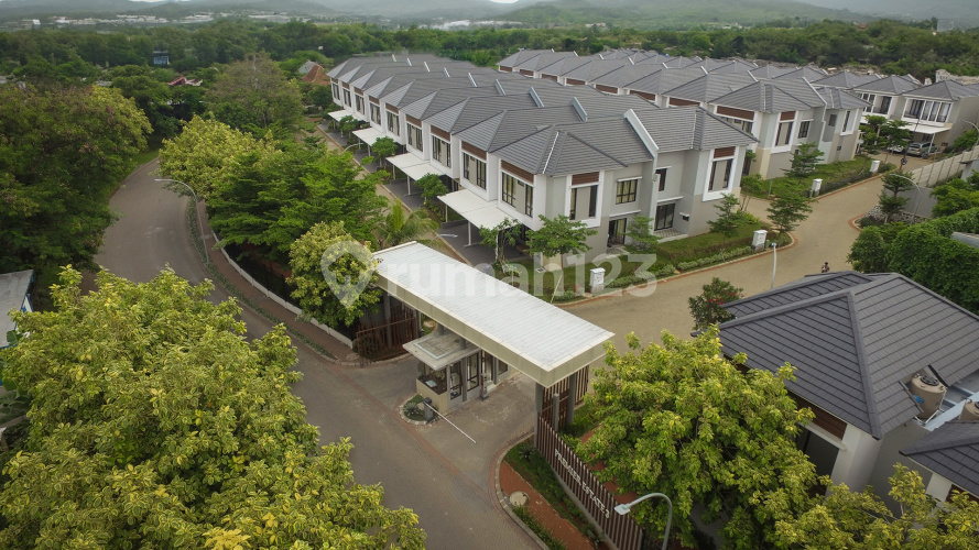 Premier Estate 3 - Image 2