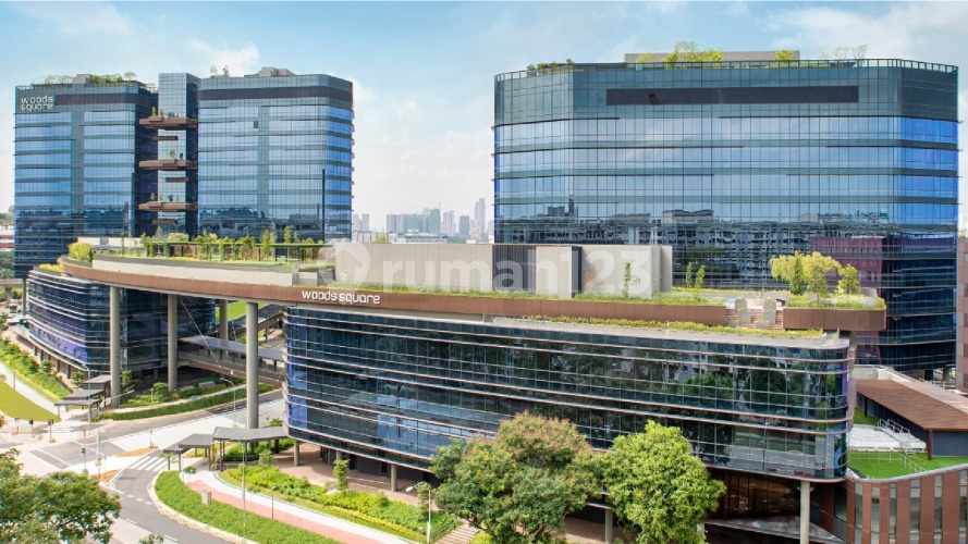 Woods Square - Image 2