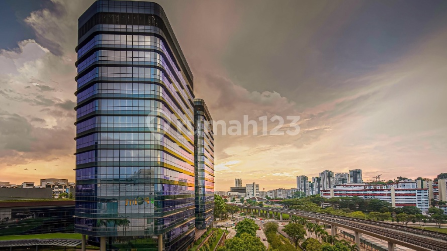 Woods Square - Image 3