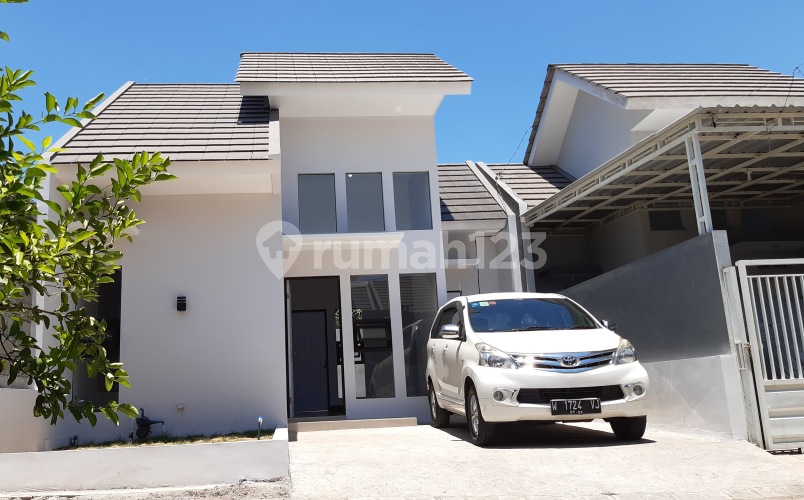 Bassic Series di Regency Mayjend Soengkono