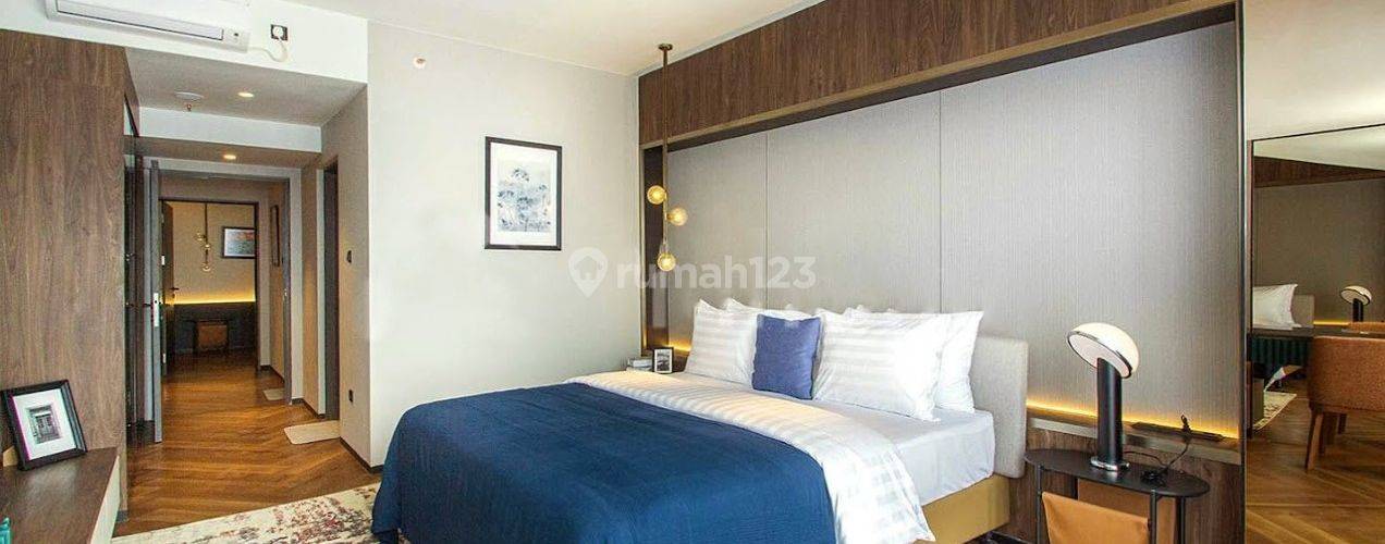 2 BR Corner di Carstensz Apartemen dan Mall