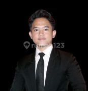 Muhamar Fakhri Usman  