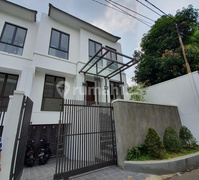 Townhouse Baru Daerah Permata Hijau 3 Lantai Semi Furnished