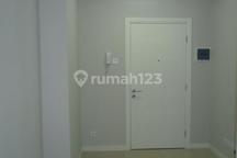 Madison Park 1 Kamar 1 BR Unfurnished Kosongan 28,79M2 Lantai Sedang