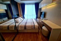 Disewakan 2 BR Apartemen Casa Grande Residence Termurah