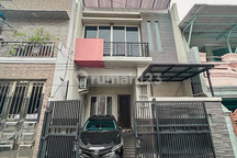 Rumah Dijual Jln. Jeruk Manis, Duri Kepa Siap Huni