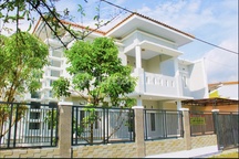 Rumah Mewah 2 Lantai Di Garut Jawa Barat