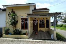 Rumah Cisaat Sukabumi Posisi Hook Perum Hegar Asri