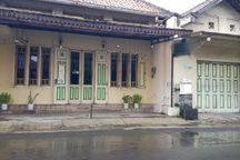 Rumah Jawa Klasik , Luas, Strategis di Pusat Kota Dekat Kraton , Malioboro, Cocok Untuk Homestay Atau Resto.