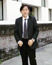 Victor Budiman | Agen Properti Discovery Property