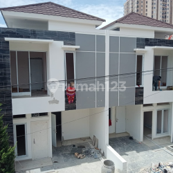 Citra Yulinda property  