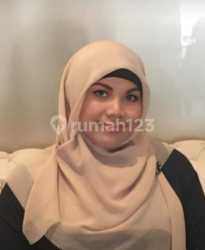 Lucy Rachmala Shinta 