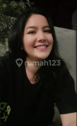 Dessy Christianti 