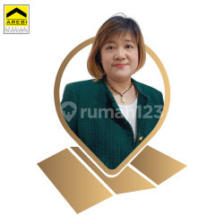 Silvia rumahbaru Villa Melati Mas 