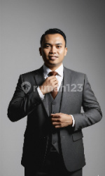 Adi losiadi | Agen Properti Discovery Property
