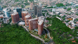 Proyek SQ Rés oleh Intiland - 1