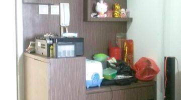 Gambar 4 Greenbay 2bed, Tower F, Furnished. View Selatan / Pool