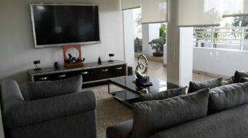 Gambar 1 Grand Tropic Penthouse audah di renov total