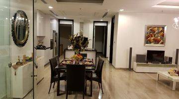 Gambar 1 Bloomington 3 bedrooms 204m2 furnished