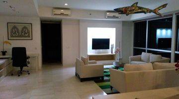 Gambar 3 Apartemen Kemang Village Tower Cosmo Full Furnished View City High Floor