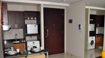 Gambar 2 Apartemen Gardenia Boulevard 2BR 2 Bath Lt 2 , 70m2 Konek View Pool  Pejaten