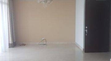 Gambar 1 Apartemen Pakubuwono View 2BR Unfurnished Middle Floor Harga Cantik