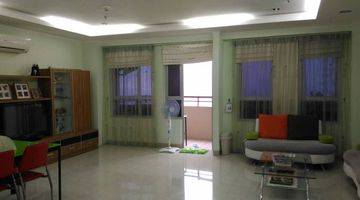 Gambar 3 Apartemen Gandeng di PALADIAN Tower C, uk. 181 m2