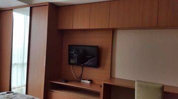 Gambar 1 Studio -fully furnished