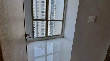 Gambar 4 apartemen Taman Anggrek Residence harga nego