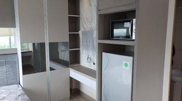 Gambar 4 Apartemen B Residence BSD Full Furnish ( sebelah Univ Prasetya Mulya) view Pool