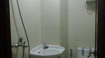 Gambar 2 Apartemen studio siap huni semi furnished.