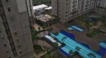 Gambar 2 Harga terbaik!! Apartemen Green Bay 2BR semi Furnished, view pool, lantai rendah.