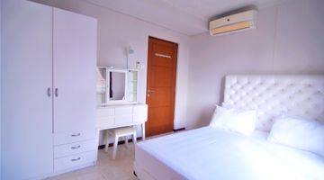 Gambar 2 Apartemen Royal Mediterania Garden Residence Lavender 1 Kamar Tidur Furnished