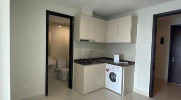 Gambar 3 Apartemen Puri Mansion 1 BR, Lantai tinggi