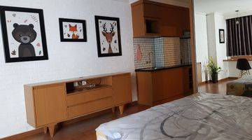 Gambar 1 Apartemen furnished di Sentraland di tengah kota