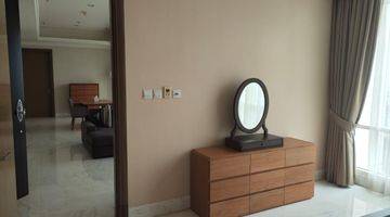 Gambar 1 Jual Apartemen Botanica Simprug Private Lift, Best View, Nego Tipis!