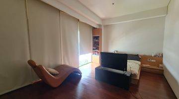 Gambar 4 Apartment Penthouse Pantai Mutiara Tower Damar