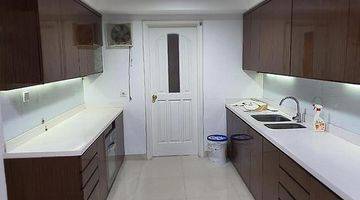 Gambar 5 Apartemen Kusuma Candra