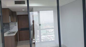 Gambar 2 APARTEMEN THE SMITH