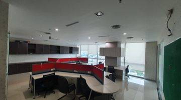 Gambar 1 Ruang Kantor di Gandaria 8, Furnished area Kebayoran Lama, Jakarta Selatan