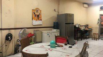 Gambar 5 Ruko lokasi strategis di Sunter, belakang dunkin donut