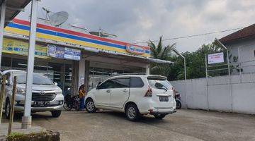 Gambar 5 Tanah dan Bangunan (Minimarket) di Subang