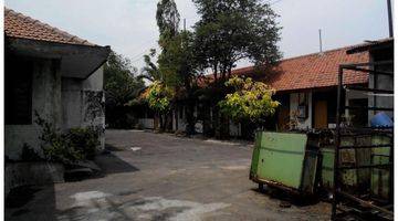 Gambar 2 Dijual Gudang Murah Harga Hitung Tanah Bekas Pabrik Lokasi Strategis 0 Jalan Raya Kletek Sidoarjo Dekat Dengan Pintu Toll Waru.