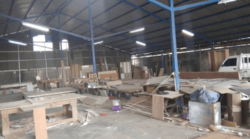 Gambar 3 JUAL CEPAT WORKSHOP FURNITURE DI KARAWACI