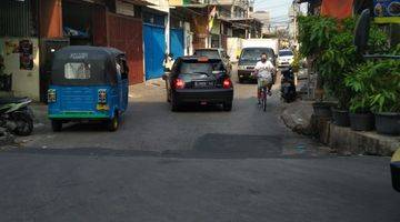 Gambar 4 Ruko Jelambar Selatan