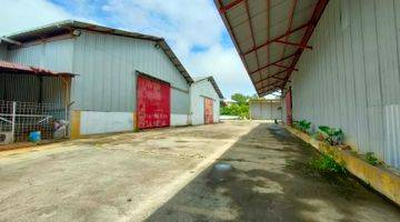 Gambar 3 Warehouse / Gudang tengah kota