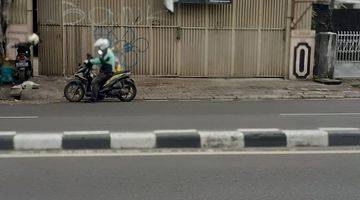 Gambar 3 Ruko di Jalan KS Tubun Petamburan