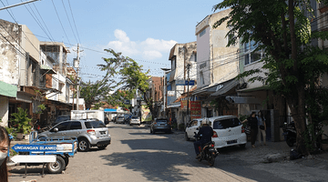 Gambar 5 Ruko Jalan Beteng, Pecinan Semarang.