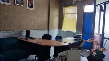 Gambar 2 Ruko Tengah kota prospek buat kantor dan tempat tinggal